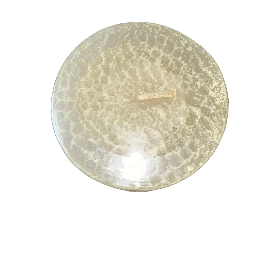 NWT Neiman Marcus Fleur De Lis Beewax Candle